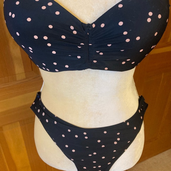 Kate Spade Anna Maria 2ps Bikini Set - Picture 11 of 14